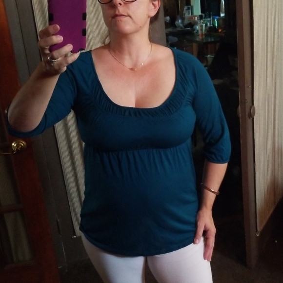 thyme Tops - Maternity Top thyme Tops - Maternity Top